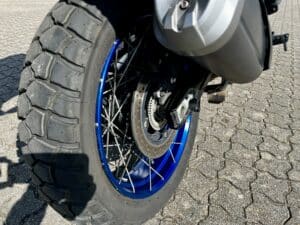 SUZUKI_DL1050DE_V-STROM_2023_BLÅ-HVID (13)