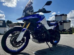 SUZUKI_DL1050DE_V-STROM_2023_BLÅ-HVID (4)