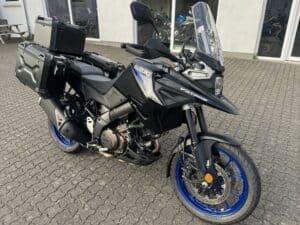 SUZUKI_DL1050RR_V-STROM_2024_SORT-BLÅ (3)