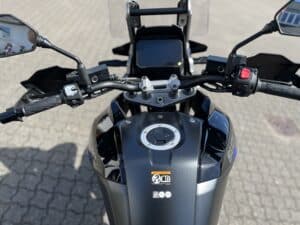 SUZUKI_DL1050RR_V-Strom_sort (12)