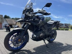 SUZUKI_DL1050RR_V-Strom_sort (5)