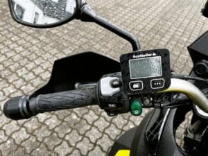 SUZUKI_DL650XT_V-STROM_L9_Gul (11)