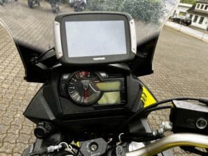 SUZUKI_DL650XT_V-STROM_L9_Gul (12)