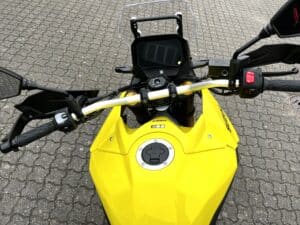 SUZUKI_DL800DE_V-STROM_M5_2025_GUL (11)