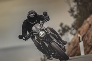 SUZUKI_GSX-8TT_Sort_Gallery6