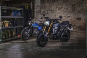 SUZUKI_GSX-8T_Grøn_Gallery3