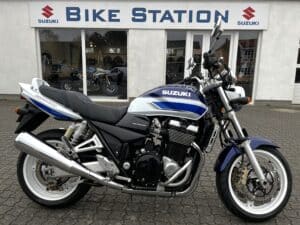 SUZUKI_GSX1400_K3_HVID-BLÅ (2)