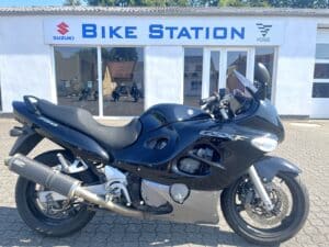 SUZUKI_GSX750F_K6_SORT (3)