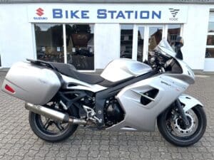TRIUMPH_SPRINT_GT_1050_2011 (1)