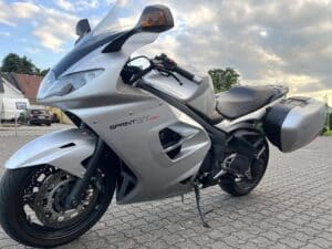 TRIUMPH_SPRINT_GT_1050_2011 (3)
