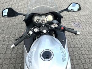TRIUMPH_SPRINT_GT_1050_2011 (9)
