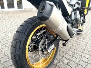 VOGE_DS800_RALLY_GUL_2025 (10)