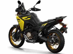 VOGE_DS800_Rally_gul_vb