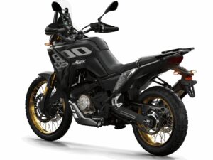 VOGE_DS800_Rally_sort_vb