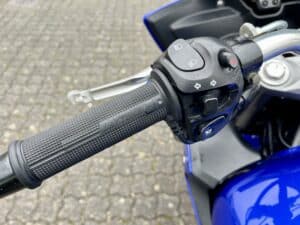 YAMAHA_FZ6-S2_2007_BLÅ (16)