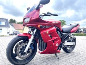 YAMAHA_FZS600_1999_RØD (4)
