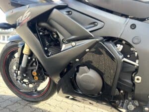 YAMAHA_YZF-R6_2005_SORT (10)