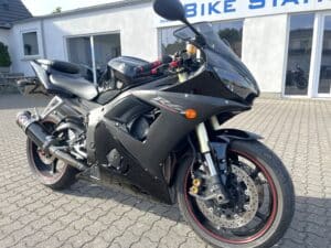 YAMAHA_YZF-R6_2005_SORT (3)